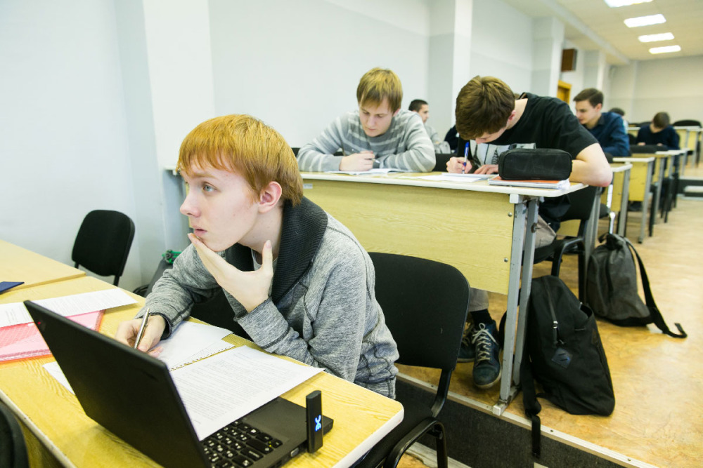 HSE Gears up for Staff and Student Conference: A Look Back at the Faculty of Computer Science